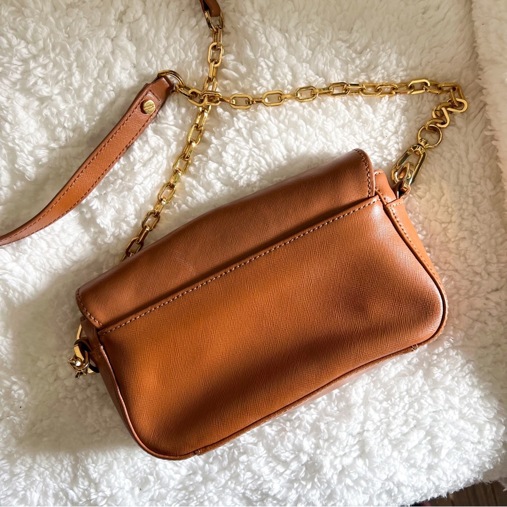 Tory Burch Rectangular Leather Crossbody. - image 2